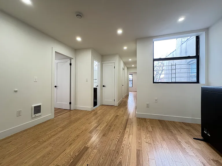 2322 Bedford Ave #3C — Photo 7