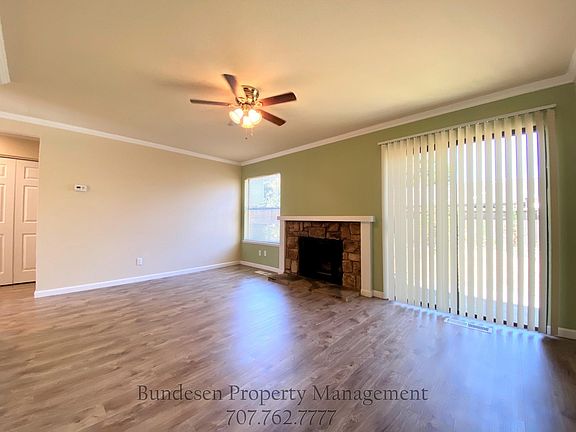 5th image of 607 7th St #B