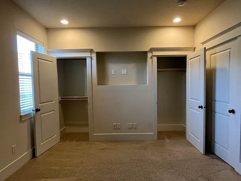 10471 SW Windwood Way — Photo 10