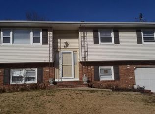 89 Salem Hill Rd, Howell, NJ 07731