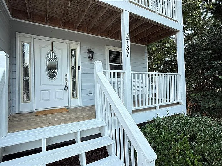 737 Calico Ln — Photo 3