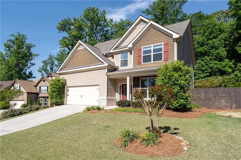 4 bed, 2.5 bath, 2686 sqft, $2,600 — Photo 4