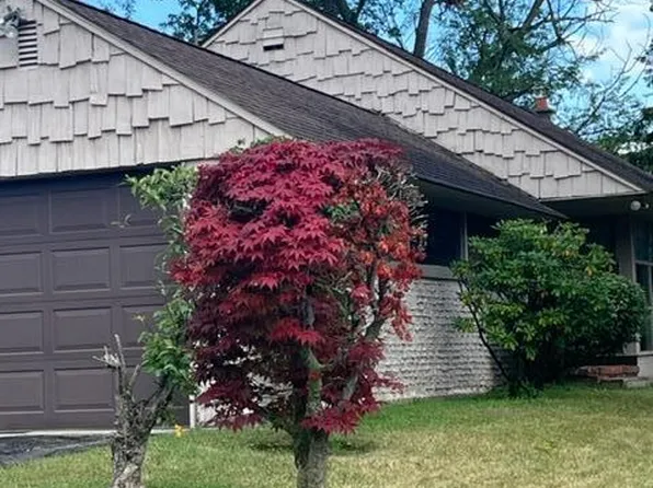 213 Hackett Blvd, Albany, NY 12208