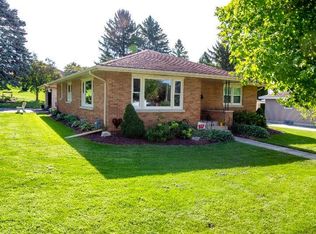 305 South St, Plymouth, WI 53073