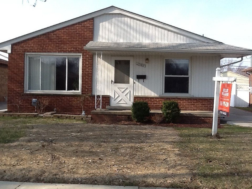 1st image of 22505 Millenbach St
