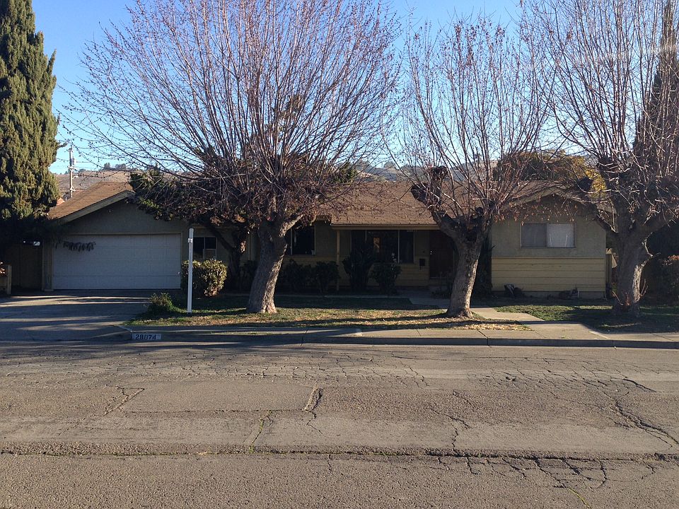 1st image of 28074 East10th St