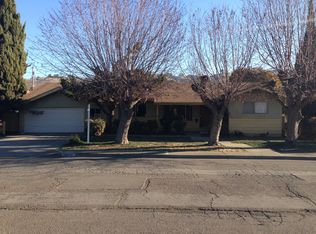 28074 East10th St, Hayward, CA 94544