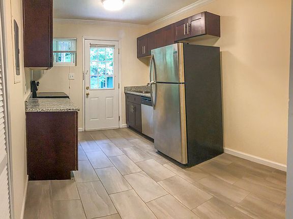 2nd image of 2040 Dekalb Ave NE #B-2