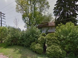 876 Piccadilly Rd, Highland Park, IL 60035