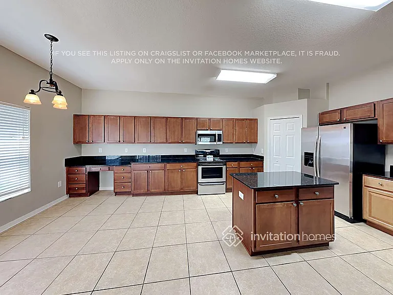 1401 Gallberry Ct — Photo 8