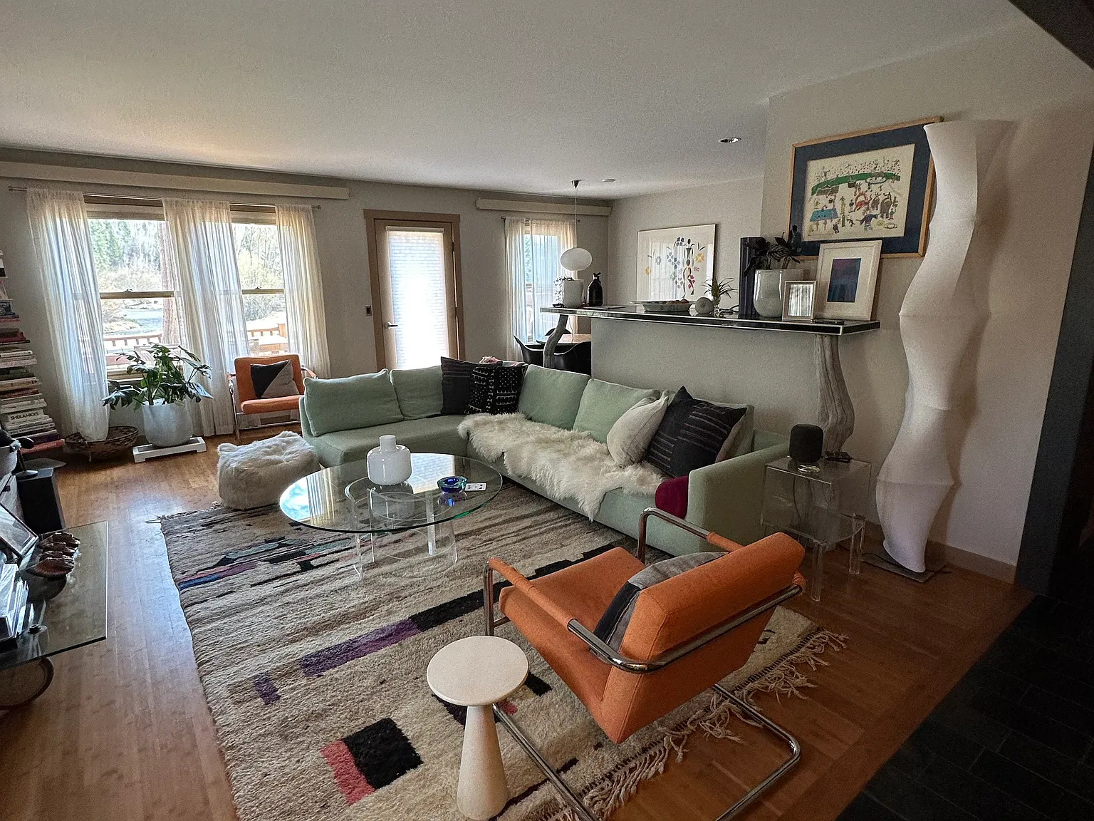 1070 Elk Run Ln — Photo 2