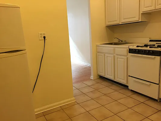 Rented by Keller Williams NYC | media 7