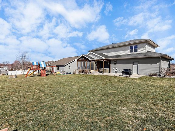 5th image of 672 Gatsby Glen Dr