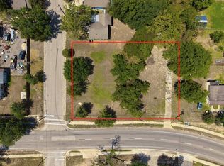 406 E Phillips St, Conroe, TX 77301