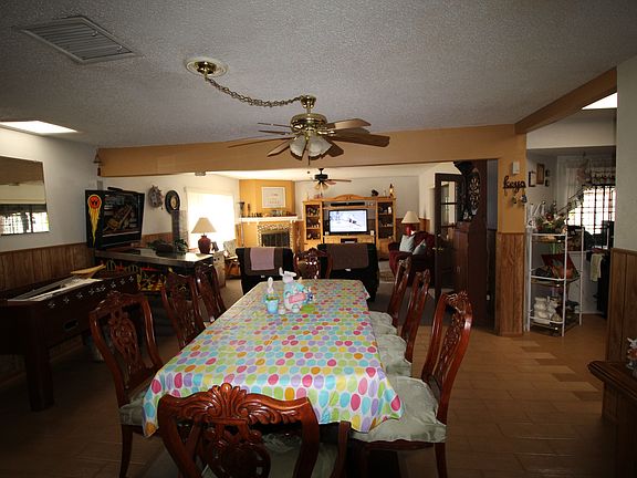 5th image of 10309 Kinross Ave