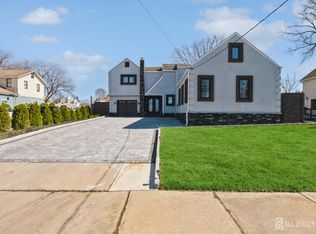 1242 Florence Ave, Union Beach, NJ 07735