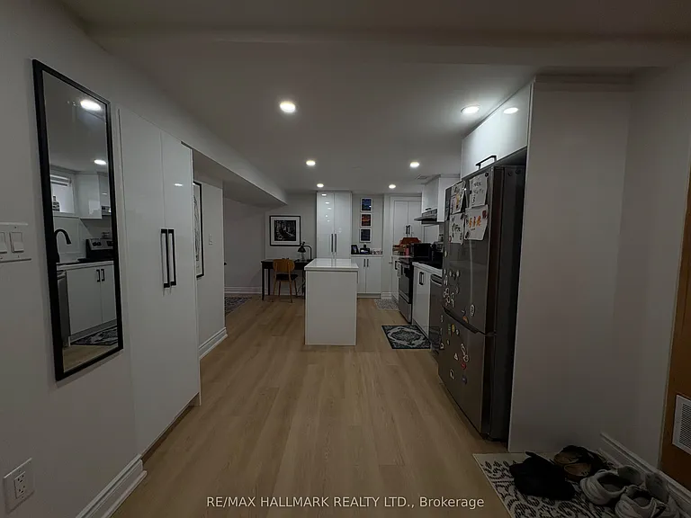 67 Saskatoon Dr #LOWER — Photo 20