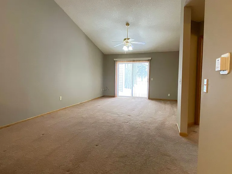 1815 Industrial St — Photo 8