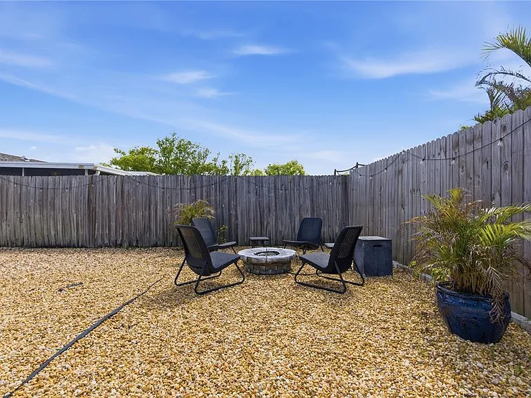 7608 Sue Ellen Dr — Photo 28