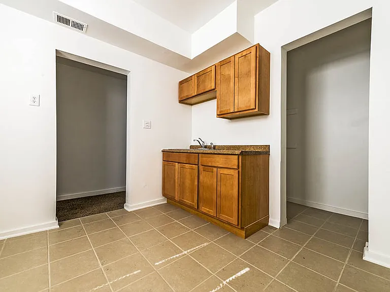 7135 S Blackstone — Photo 25