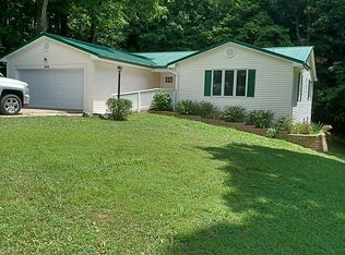 2606 Doe Valley Pkwy E, Brandenburg, KY 40108