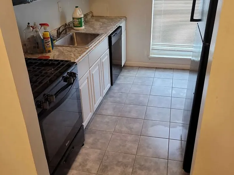 528 College Park Dr — Photo 3