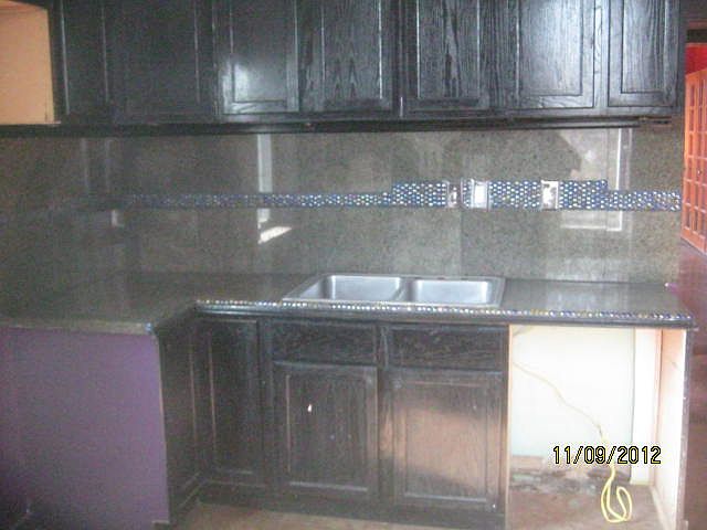 2nd image of 4020 Iowa Ave
