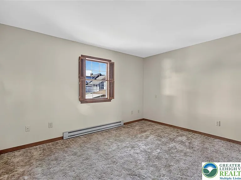 1226 Trexlertown Rd — Photo 24