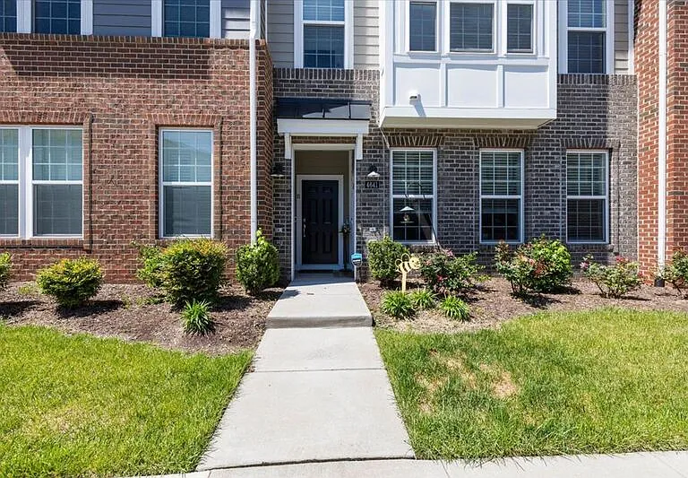 4641 Wistar Creek Dr #B — Photo 32