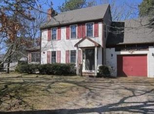11 Robert Arthur Way, South Dennis, MA 02660