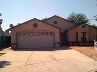 13491 8th St, Parlier, CA 93648