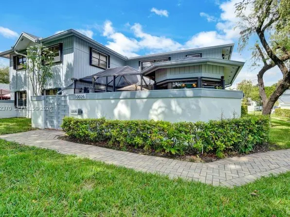 10026 NW 52nd Ter, Doral, FL 33178