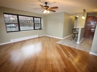 5925 5th Ave, Pittsburgh, PA 15232