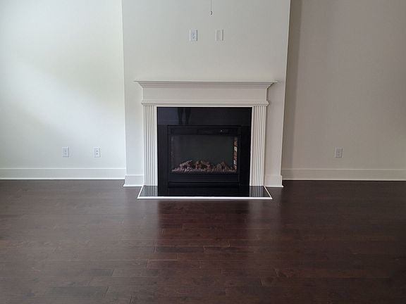 3rd image of 6334 Scudders Dr #69