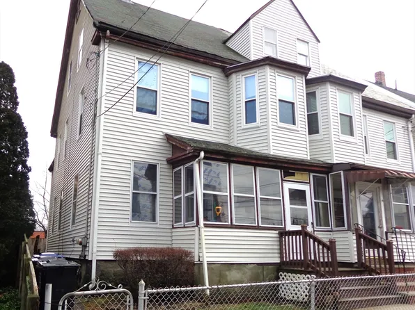 6 Eight Riverdale St, Allston, MA 02134