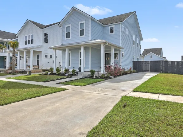 225 Witherspoon St, Summerville, SC 29486