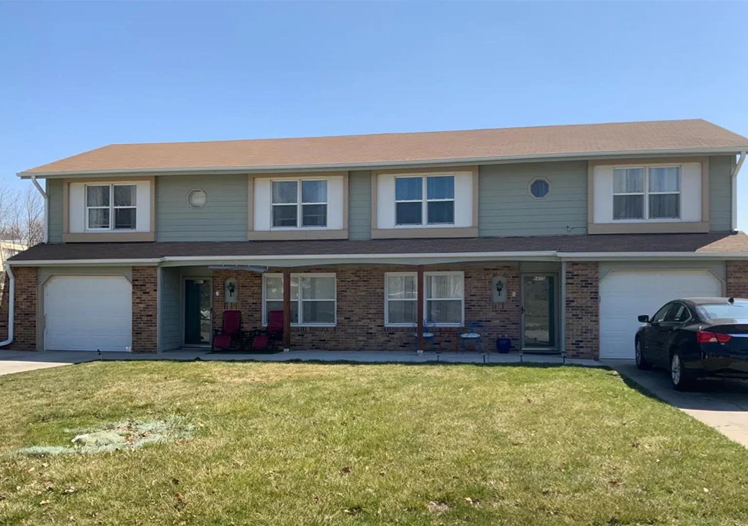 3 Bedroom Townhome Available Soon! — Photo 1