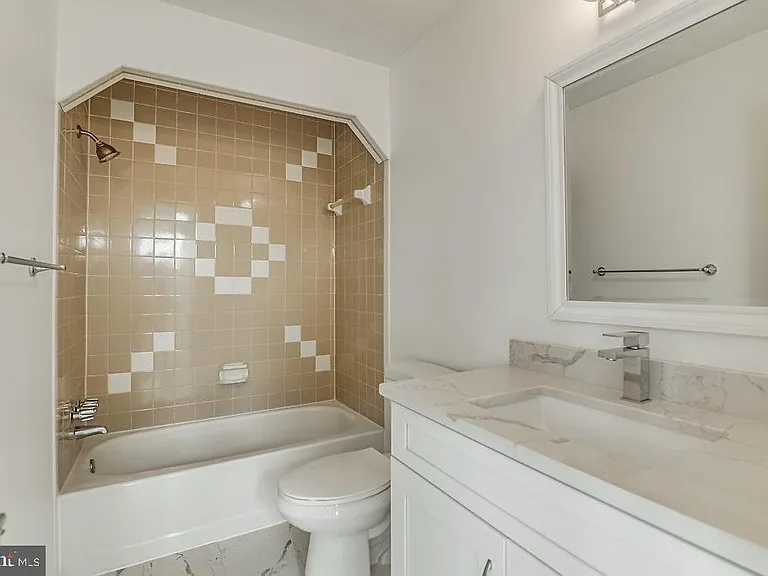 2866 Yarn Ct — Photo 24