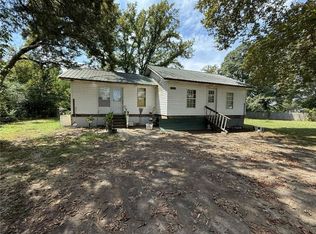107 W South St, Plainview, AR 72857