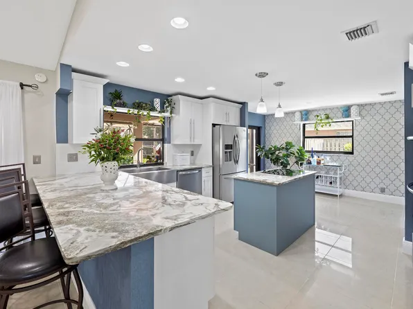 14229 Stirrup Lane, Wellington, FL 33414