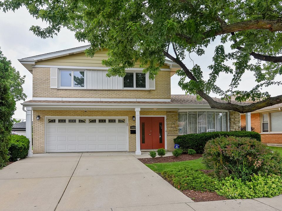 1st image of 8422 W Amelia Dr