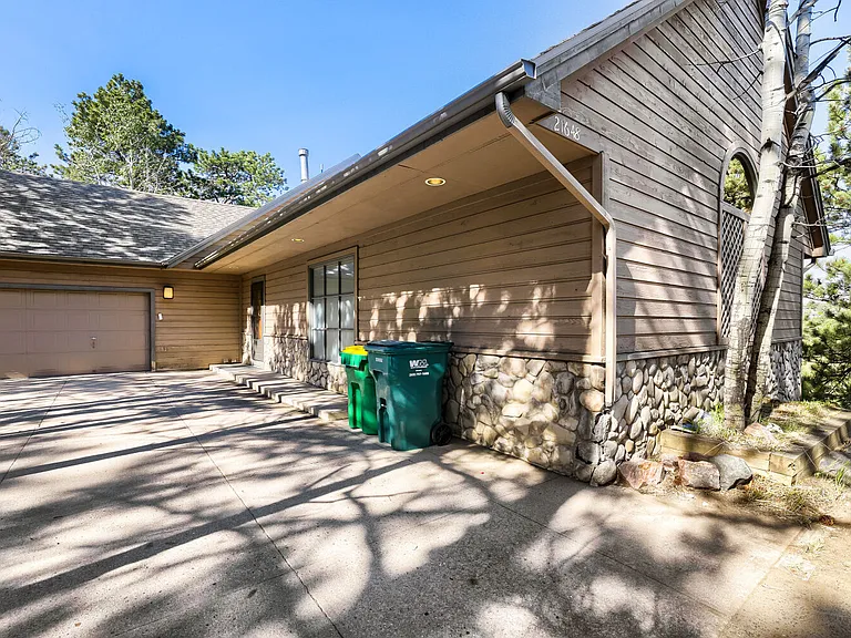21648 Mountsfield Dr — Photo 18