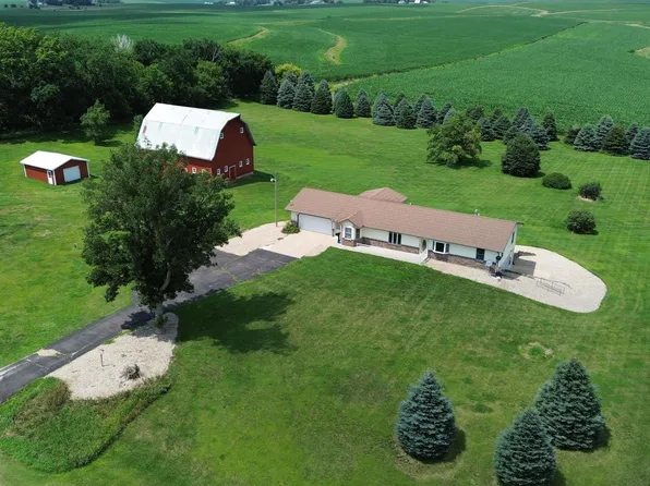 3908 110th St, Pierson, IA 51048