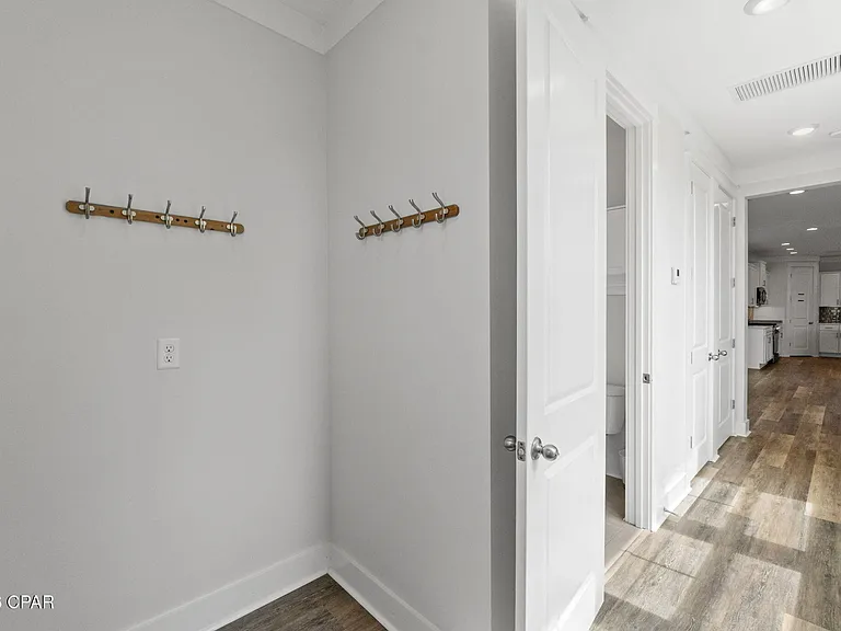 1816 Discovery Loop — Photo 20