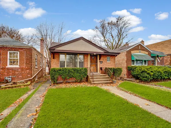14220 S Eggleston Ave, Riverdale, IL 60827