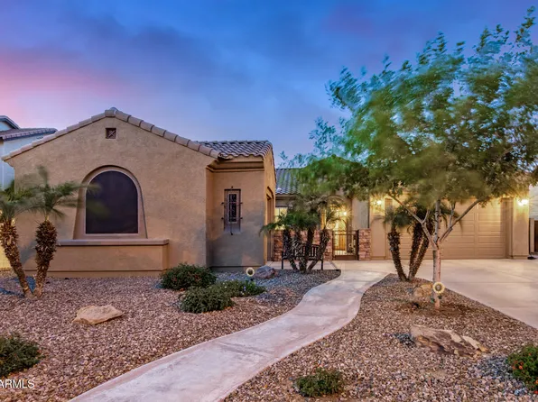 1916 E DUBOIS Avenue, Gilbert, AZ 85298