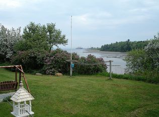 245 E Main St, Searsport, ME 04974