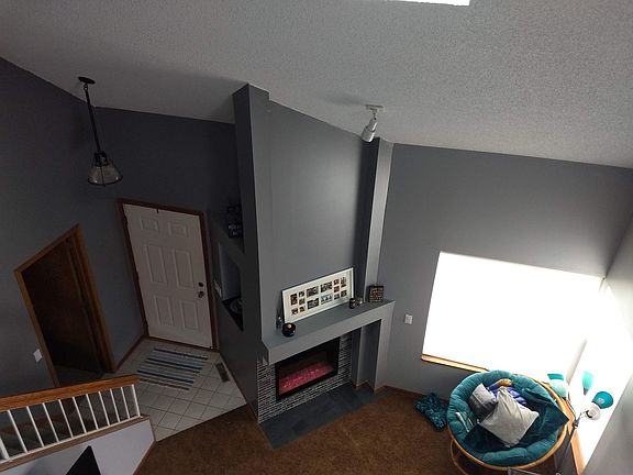 4th image of 1845 Terraceview Ln N