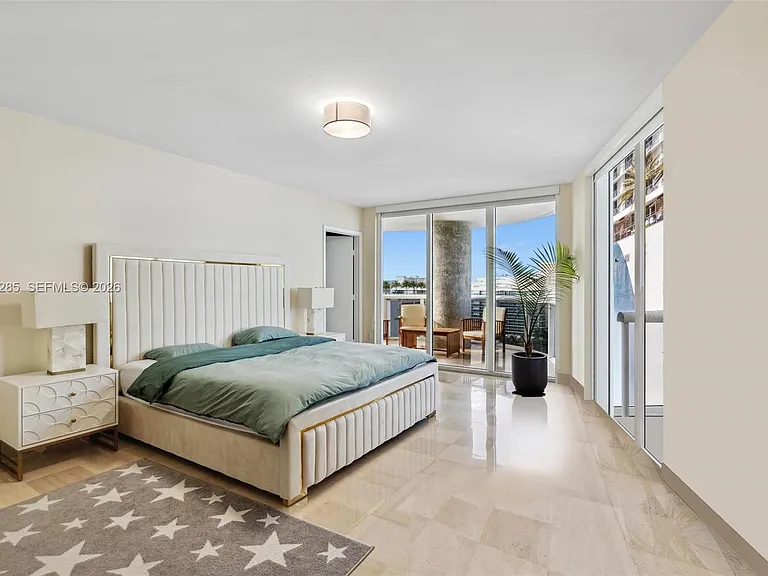 1800 S Ocean Dr #1010 — Photo 16