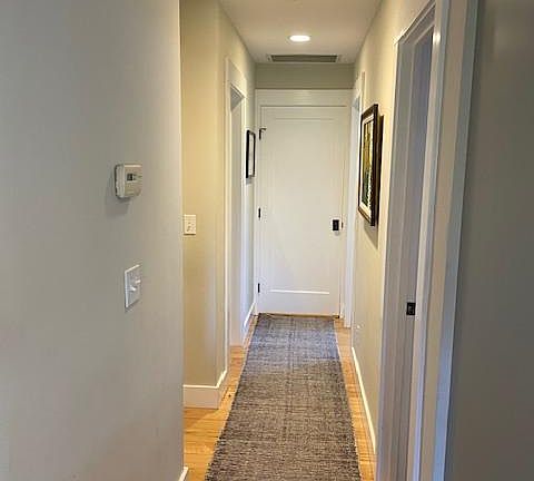 5th image of 616 Columbia St